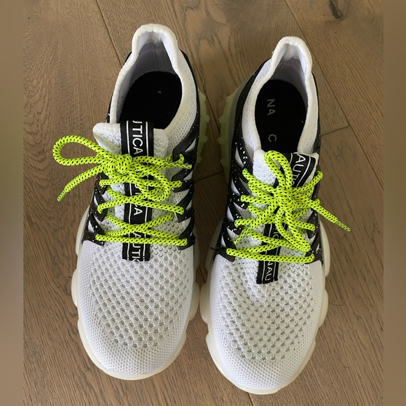Nautica Womens Sneakers Black, White & Neon, Size 8.5 - Picture 1 of 4
